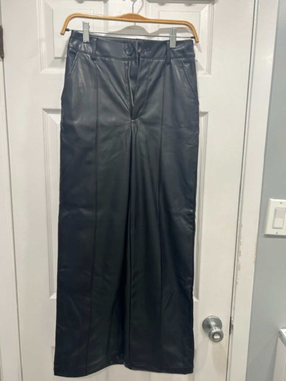 Cider faux leather pants - size XS